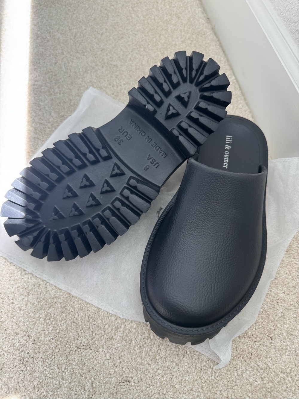 Lili & Oumer Black Slip-On Clog NWB - Picture 3 of 4